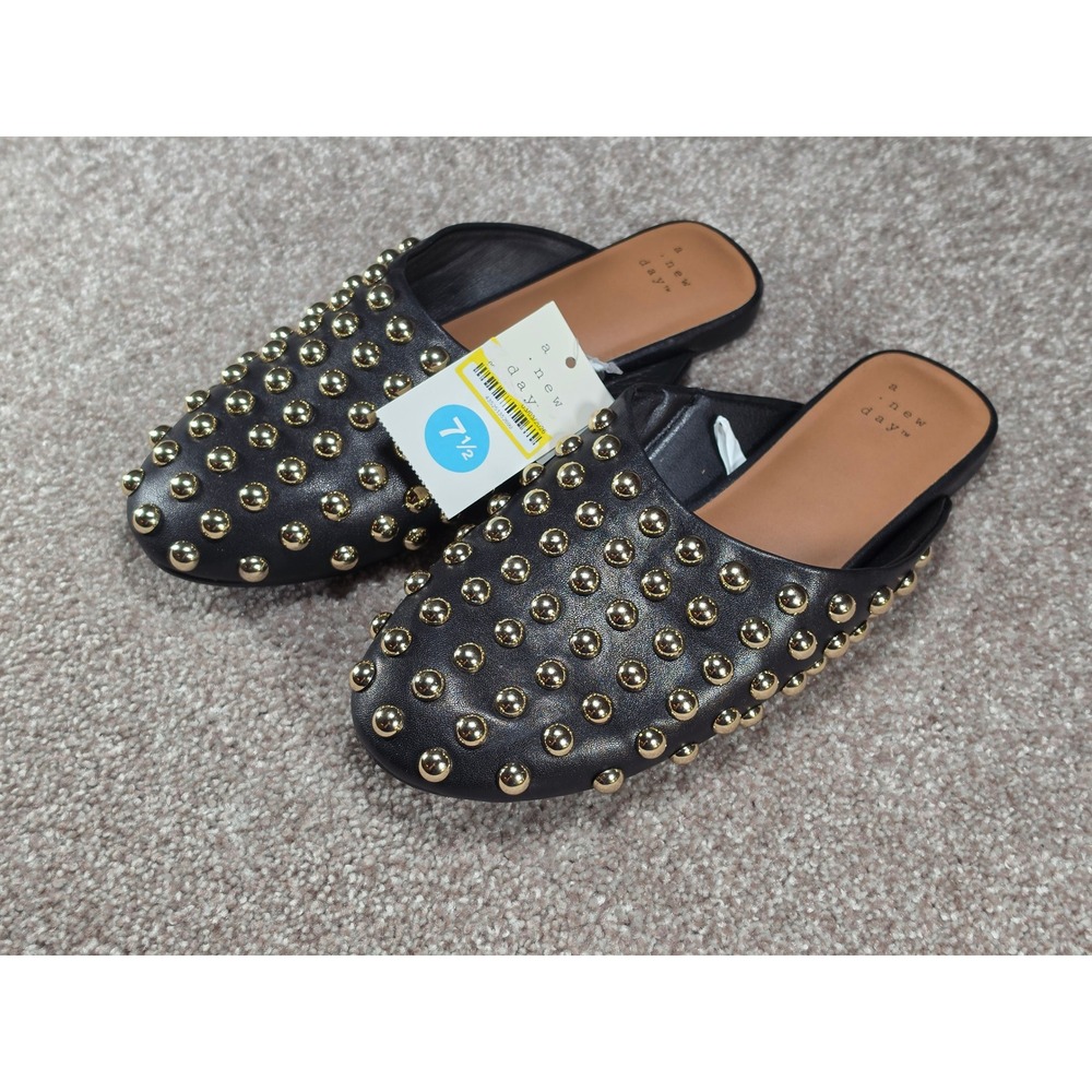 A New Day Channing Studded Mules Black Gold Pointed Toe Memory Foam Flats 7.5